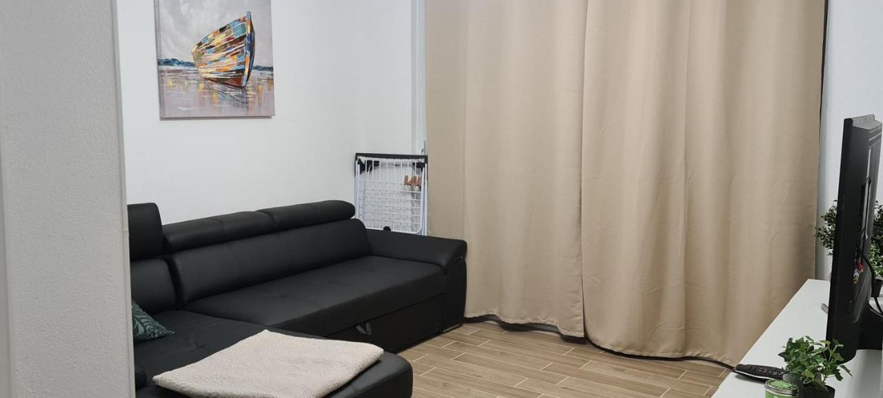 Luxury Apartments Oasis Lumbarda Ngoại thất bức ảnh