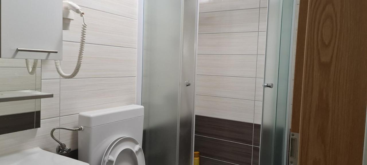 Luxury Apartments Oasis Lumbarda Ngoại thất bức ảnh